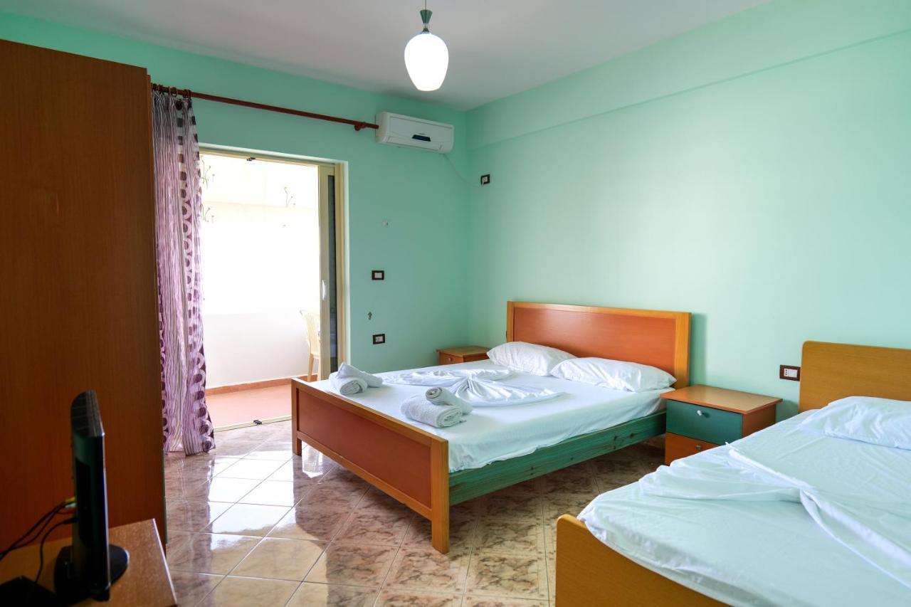 Rei Apartments Sarandë Buitenkant foto