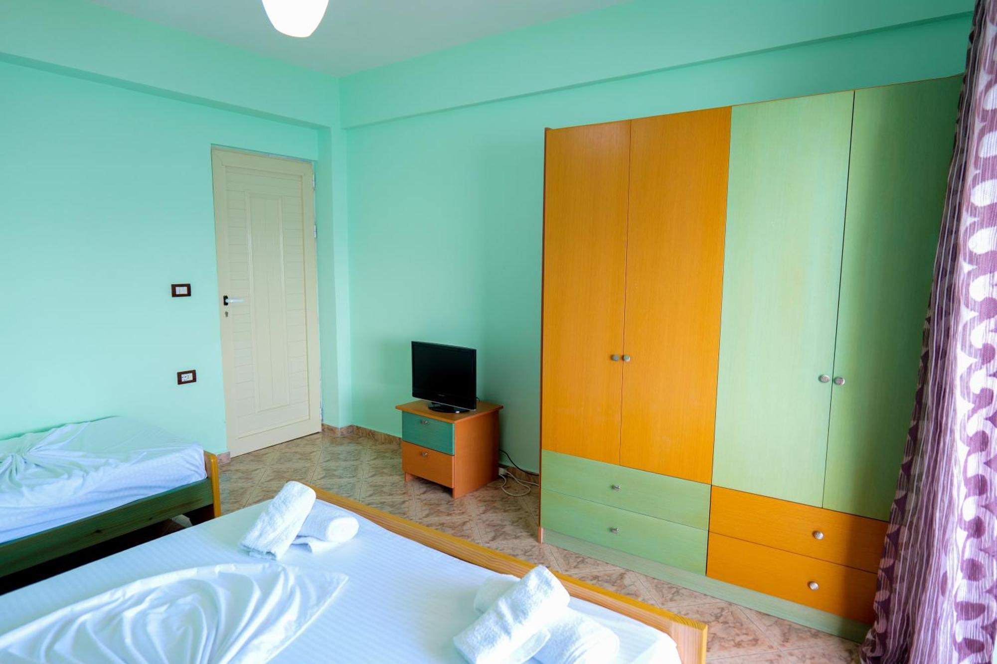 Rei Apartments Sarandë Kamer foto